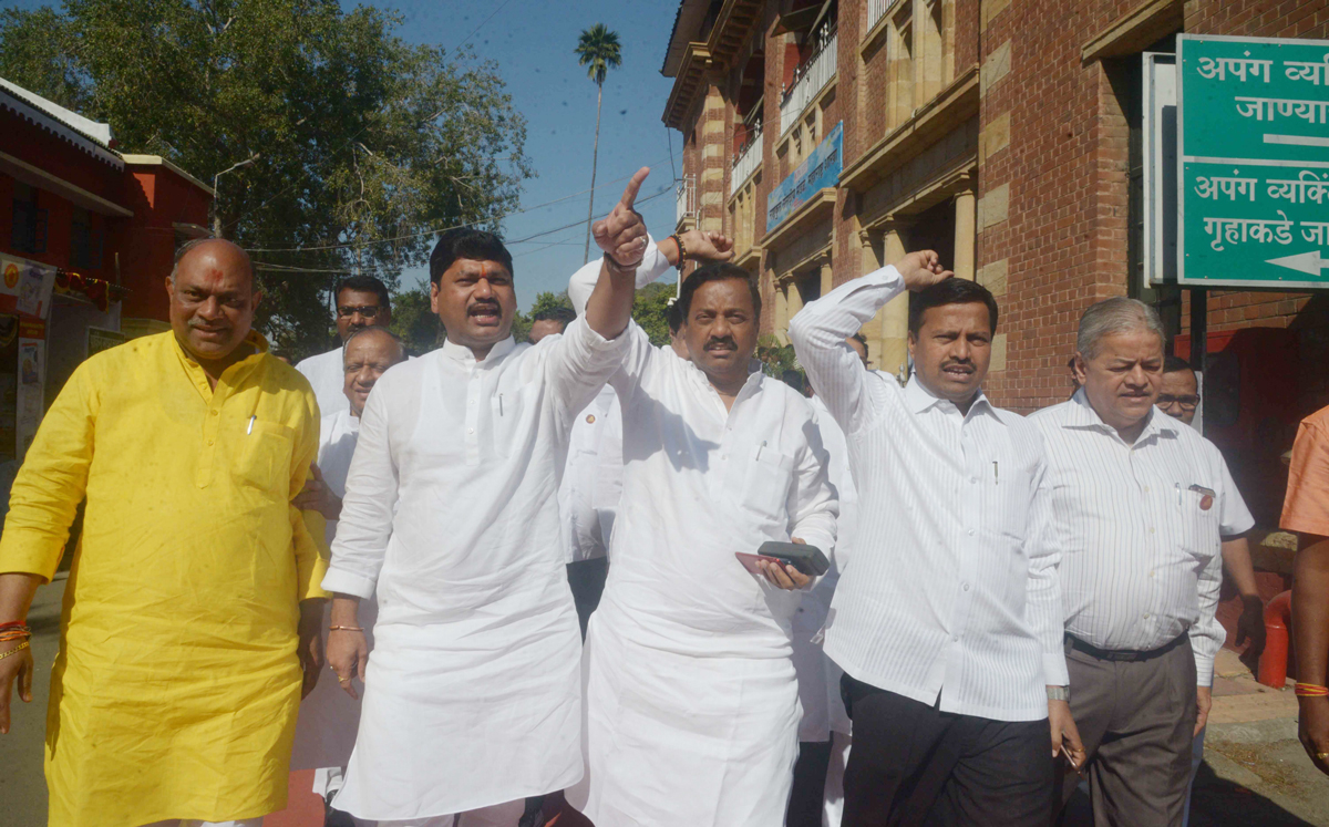 # Nagpur Winter Session:7th Day Assembly Winter Session Nagpur Vidhan Bhavan.