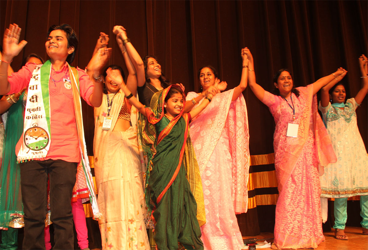 "RASHTRAVADI YUVATI CONGRESS" FOUNDATION DAY & RASHTRAVADI CONGRESS 13th ANNIVERSARY FOUNDATION DAY CELEBRATED AT SHANMUKHANAND HALL ON OCCASION PRESIDENT & UNION MINSITER SHARAD PAWAR.