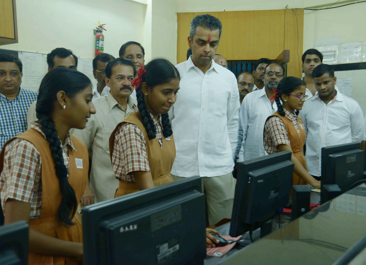 MP.& Union Minister Milind Deora in south Mumbai Assembly.