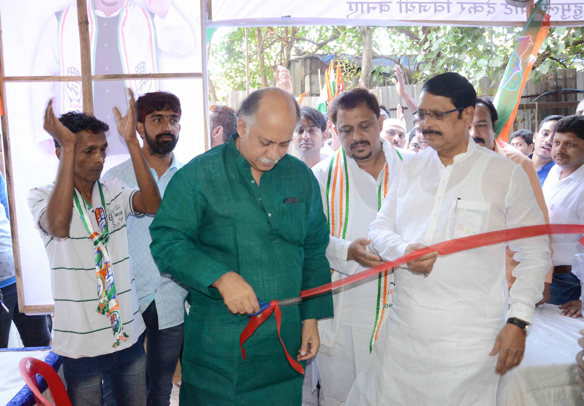 AICC Gen.Sec.,Former MP.& Ex.Union Minister Gurudas Kamat Inaugurates Candidates Election OffIce in North-West Assembly Mumbai on occasion Congress Leaders Ashokbhau Jadhav,Baldev Khosa & Bhai Jagtap.