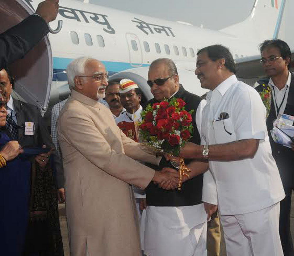 DY.PRESIDENT HAMID ANSARI & GOVERNOR K.SANKARNARAYANAN.