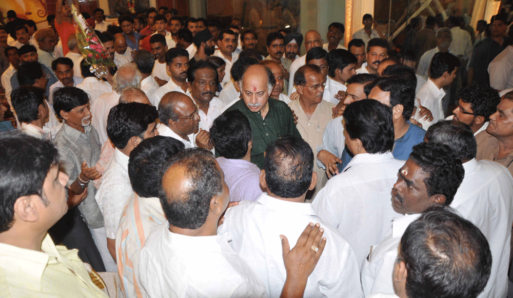 UNION MIN.GURUDAS KAMAT IN JANATA DARBAR.