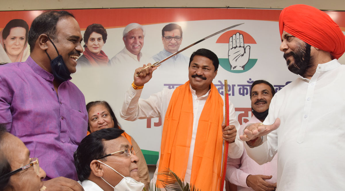 MPCC President Nanabhau Patole at Gandhi Bhavan Tanna House.