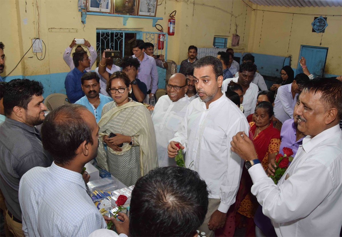 Free Health Camp organized by Mumbai Congress at Various Places in Mumbai on the occasion of Congress President Rahul Gandhi's Birthday.
