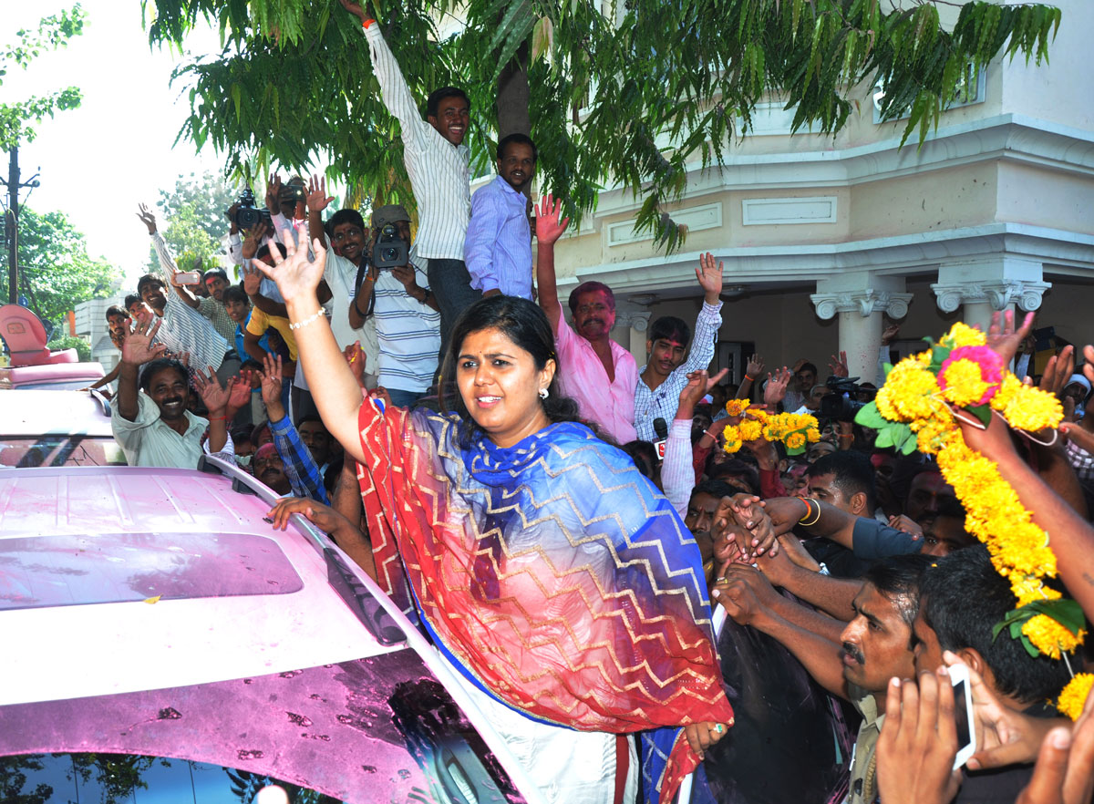 Parli Assembly BJP Candidate Pankaja Munde Wins.