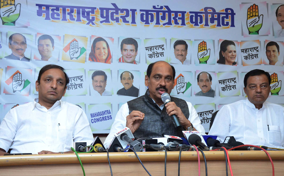 MPCC President ManikraoThakare Press Conference at Gandhi Bhavan.