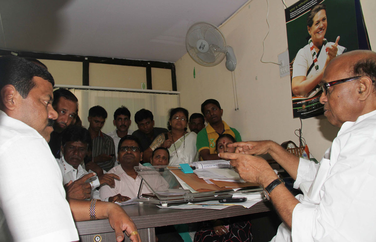 MP.EKNATH GAIKWAD JANTA DARBAR AT SION.