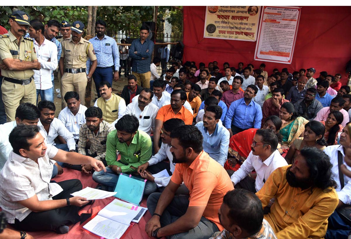 MLA Nitesh Rane at Azad Maidan Meets Maratha Andolan on Protest.