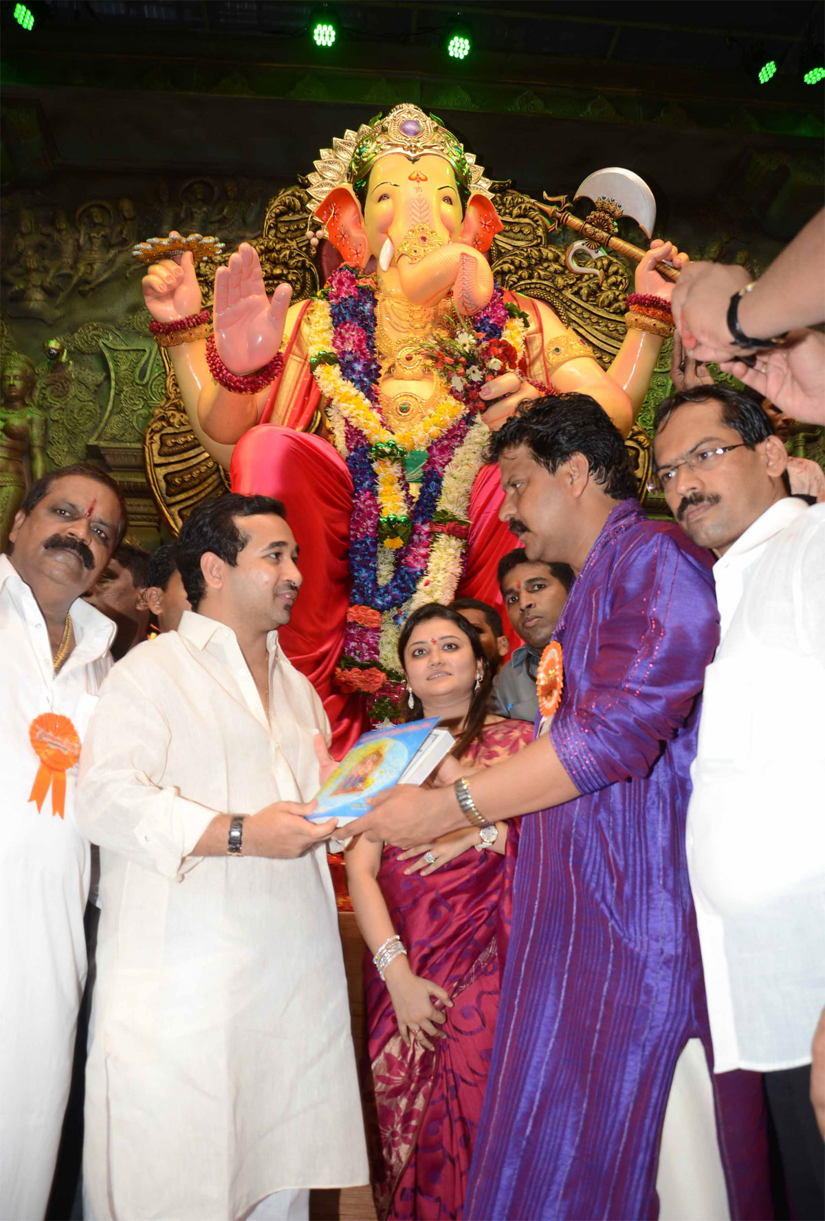 SWABHIMAN SANGHTANA PRESIDENT NITESH NARAYAN RANE WITH WIFE NANDITA NITESH RANE AT LALBAUGH RAJA DARSHAN ON OCCASION GANPATI FESTIVAL IN MUMBAI.