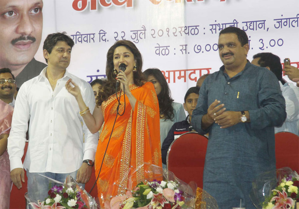 NCP MLA.ANIL BHOSALE ORGANISED BLOOD DONATION CAMP AT PUNE TO CELEBRATE BIRTHDAY OF DY.CHIEF MINISTER AJITDADA PAWAR.