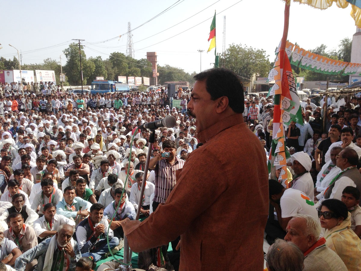 MINISTER MOHD.ARIF NASIM KHAN FOR GUJARAT ELECTION CAMPAIGN.