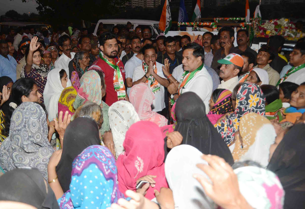176-Bandra(E) Assembly Constituency Congress-NCP Candidate Narayanrao Rane Rally From Tata Colony to Bharat Nagar Bandra.