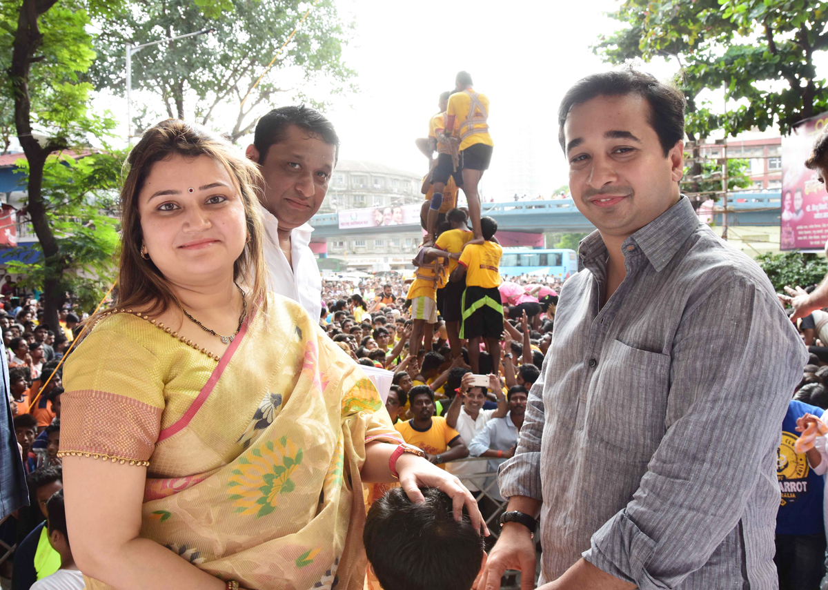 Mumbai Govinda MLA Nitesh Rane with wife Smt Nandita Rane & Son Nimish at Parel.