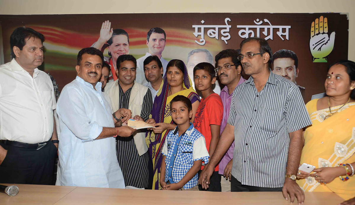 Mumbai Congress President Sanjay Nirupam at Azad Maidan.