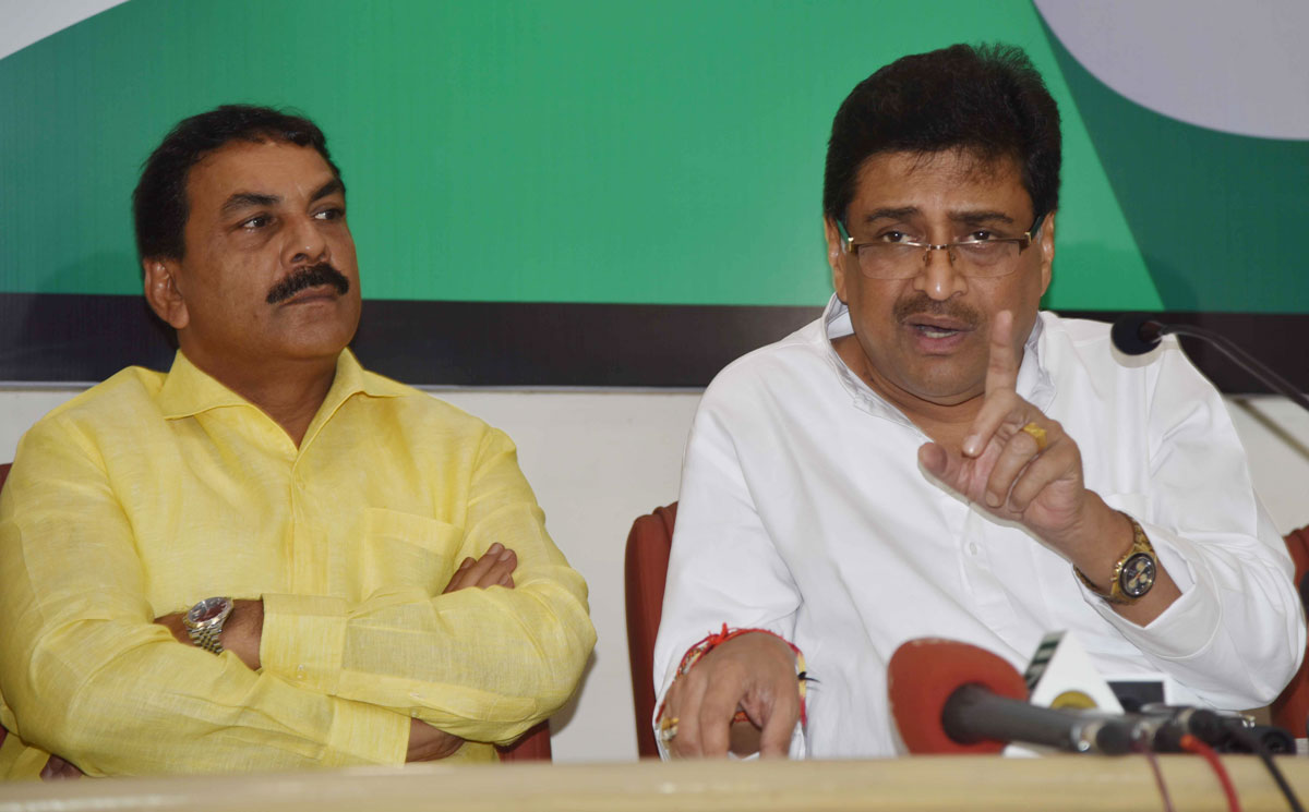 MPCC President Ashok Chavan Press Conference at Gandhi Bhavan Tanna House.