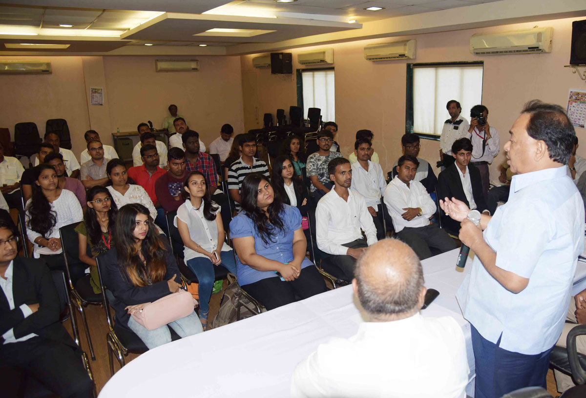 Congress Senior Leader Narayanrao Rane Interaction with Law College Students at Gandhi Bhavan.