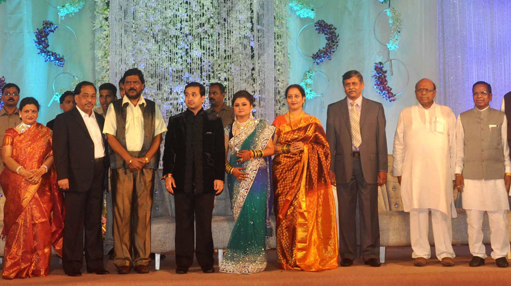 RECEPTION CEREMONY OF NITESH & RUTUJA RANE IN MUMBAI.