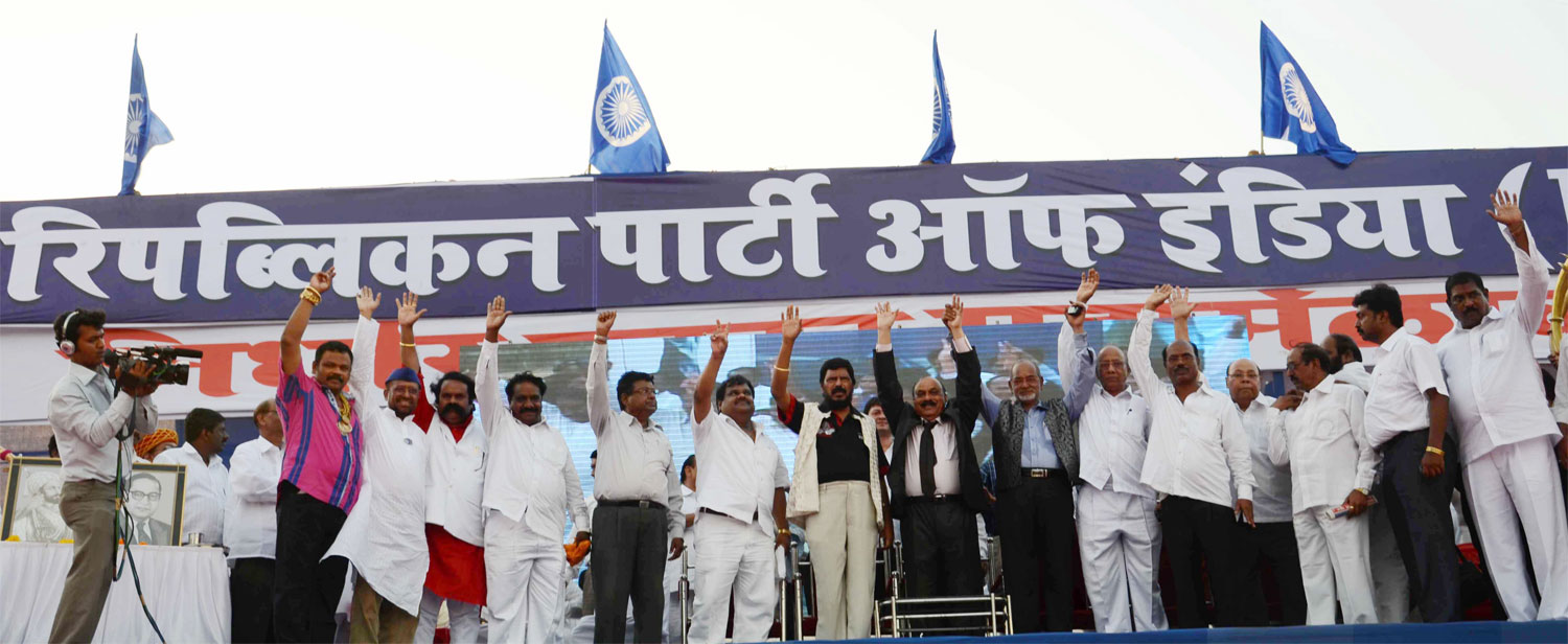 RPI LEADER RAMDAS ATHAVALE AT CHUNABHATTI IN NIRDHAR PAKKA MELAVA.