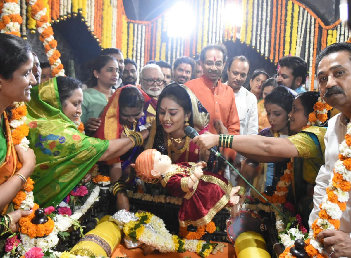 CM & Dy CM Celebrating Chhatrapati Shivaji Maharaj on his Jayanti at Shivneri Fort.