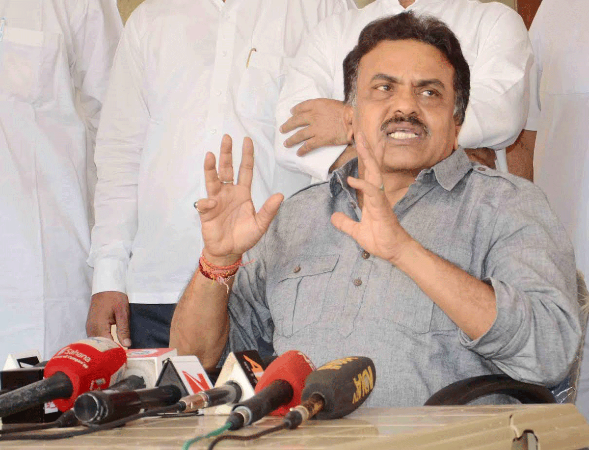 MRCC President Sanjay Nirupam Press Conference.