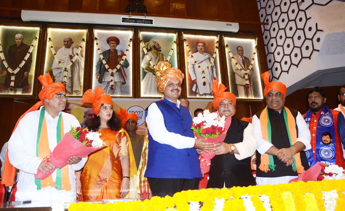 BJP Leaders at Vidhan Bhavan.