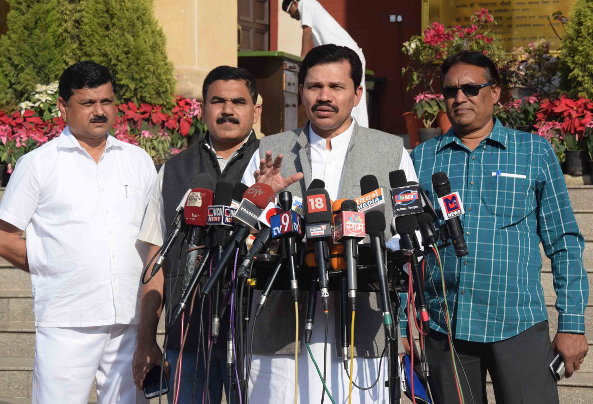 # Nagpur Winter Session:8th Day Assembly Winter Session Nagpur Vidhan Bhavan.