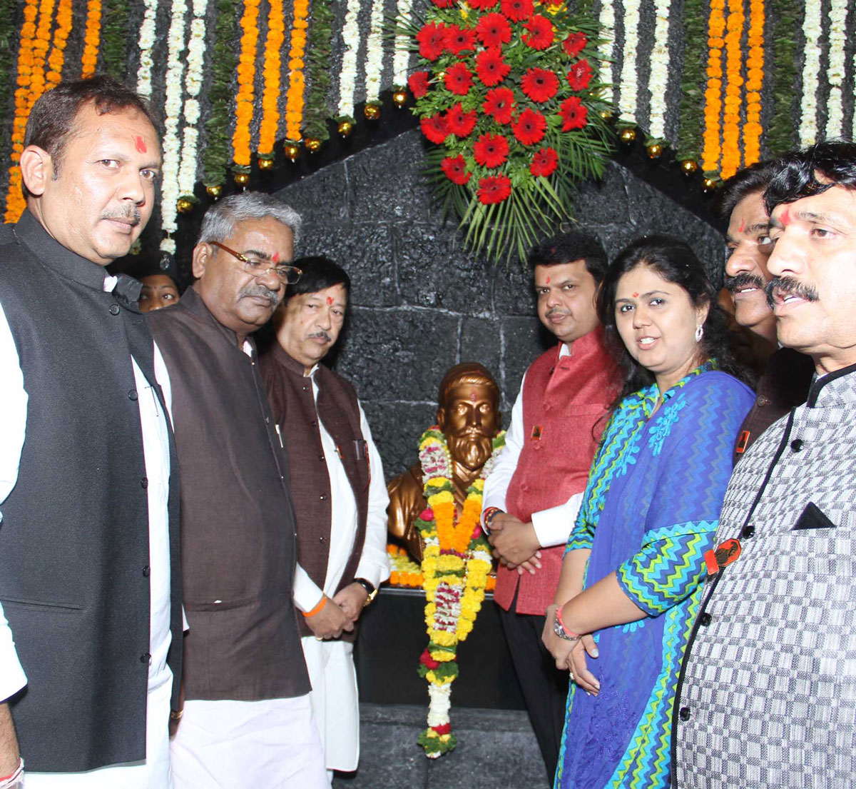 Chief Minister Devendra Fadnavis & Minister Pankaja Munde-Palve to Celebrate Chhatrapati Shivaji Maharaj Jayanti on Shivneri Fort at Junnar.