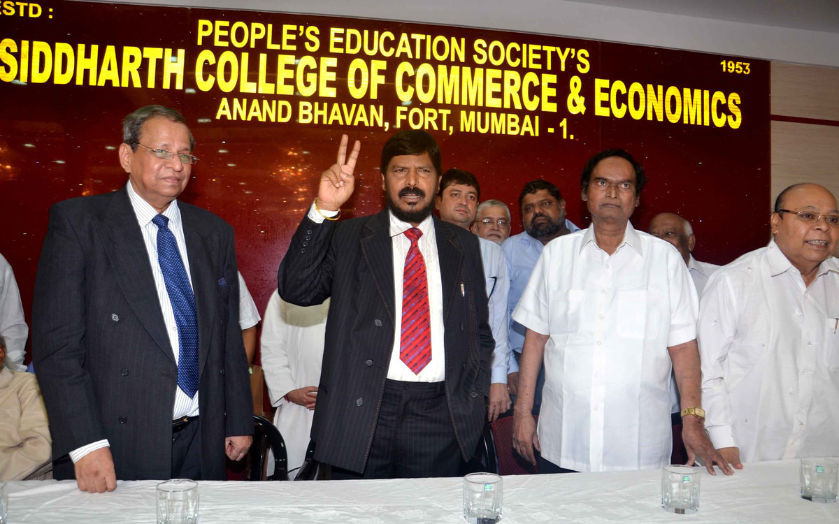 RPI PRESIDENT & EX.M.P.RAMDAS ATHAWALE TOOK CHARGE OF PEOPLE'S EDUCATION SOCIETY'S PRESIDENT AT SIDDHARTH COLLAGE ANAND BHAVAN FORT.