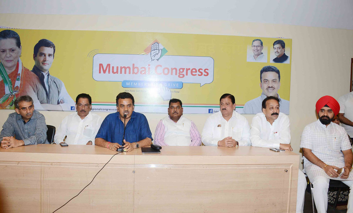 MRCC Launched Online Mumbai Congress Membership Drive at Rajiv Gandhi Bhavan.