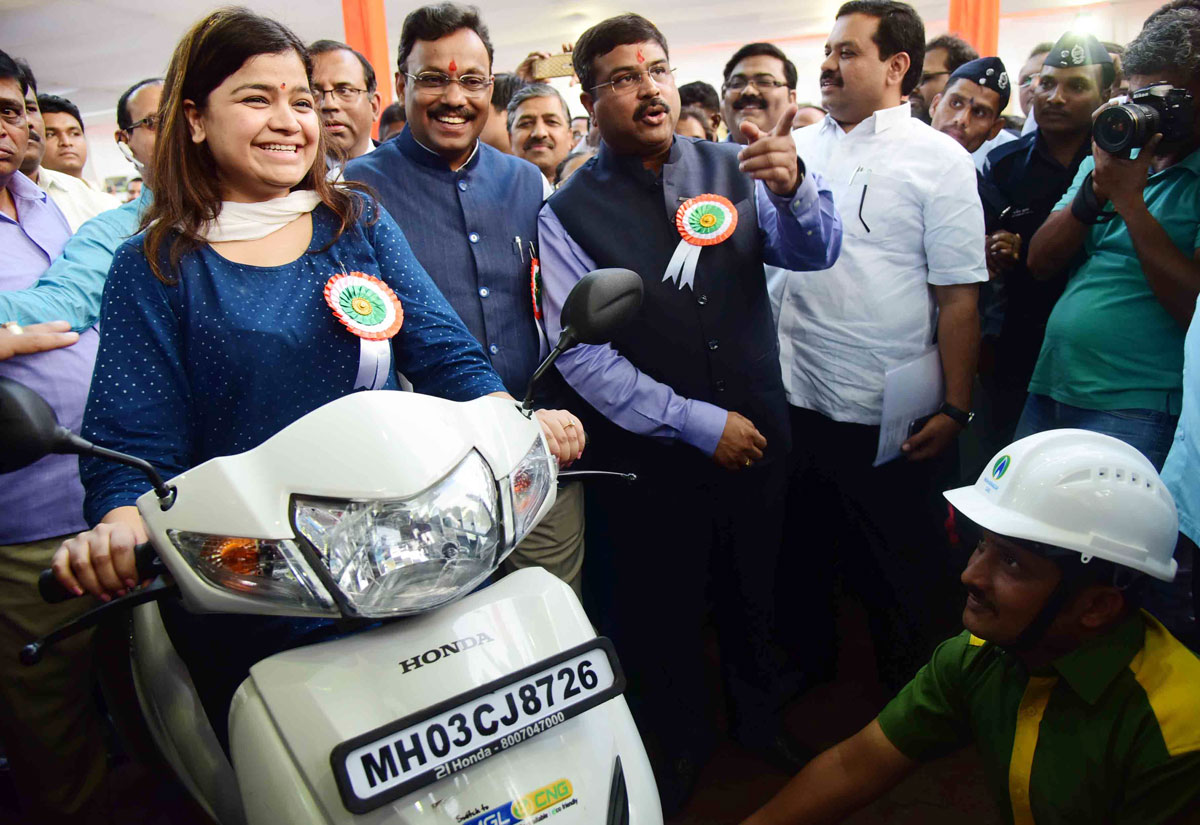 CNG Two Wheeler Launch in Mumbai.