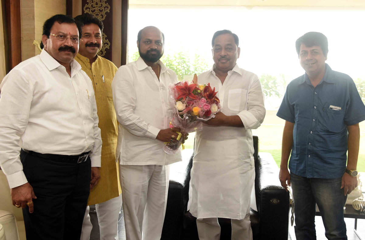Ex.Chief Minister & BMC Opp.Leader Devendra Ambekar.