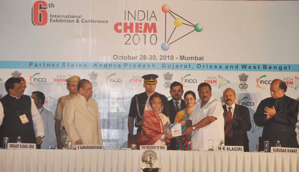 EX.MINISTER & MP.GURUDAS KAMAT JANSAMPARK ABHIYAN AT ANDHERI EAST & WEST.