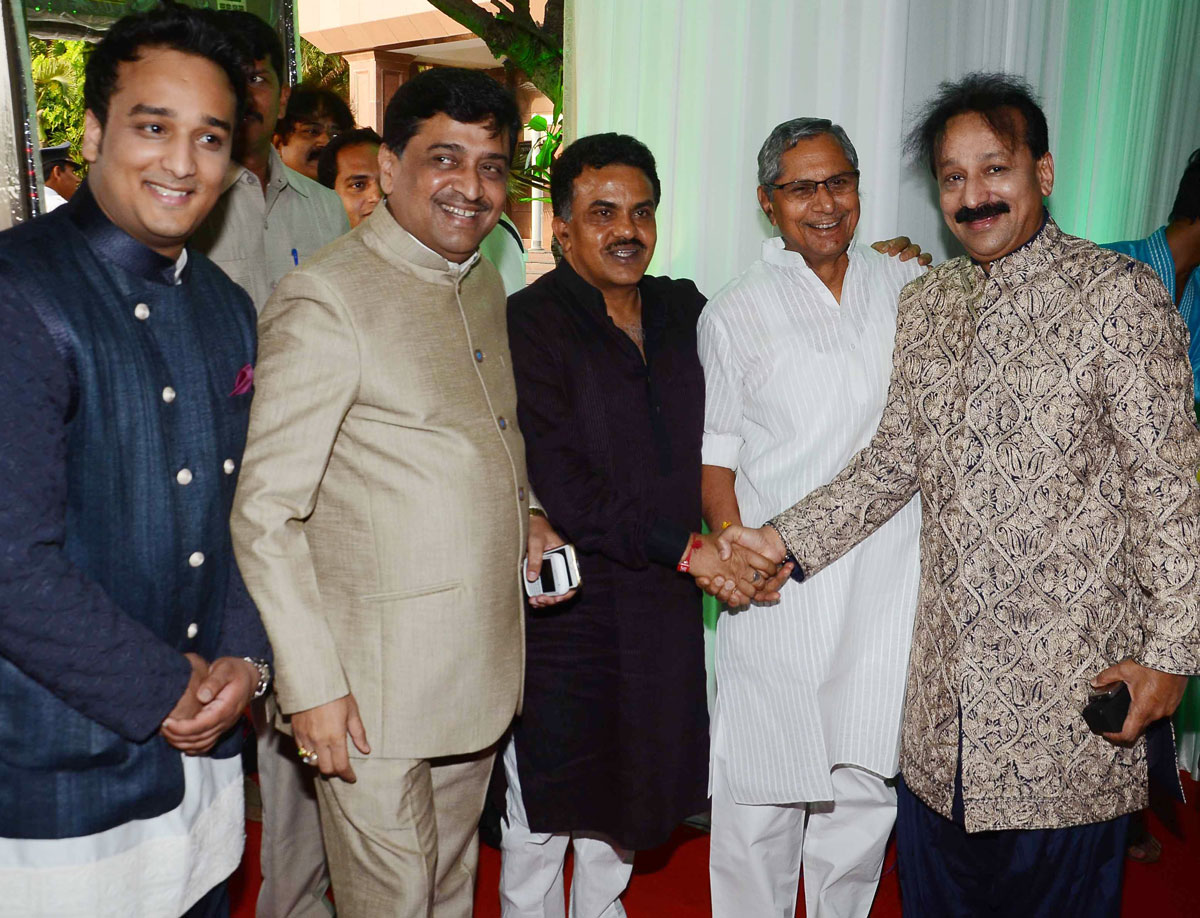 Congress Party Leader's for Ramzan Roza Iftaar Party at Taj Land End.