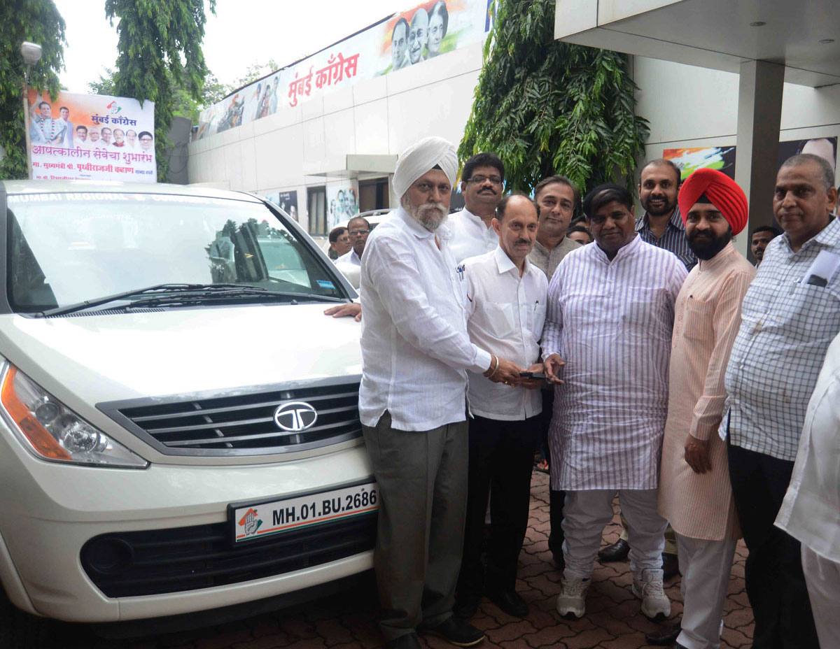 Mumbai Congress President Prof.Janardan Chandurkar at Rajiv Gandhi Bhavan Azad Maidan.
