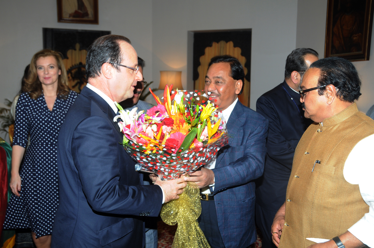 French President Hollande meets Maharashtra Governor K.SANKARNARAYANAN at Raj Bhavan.