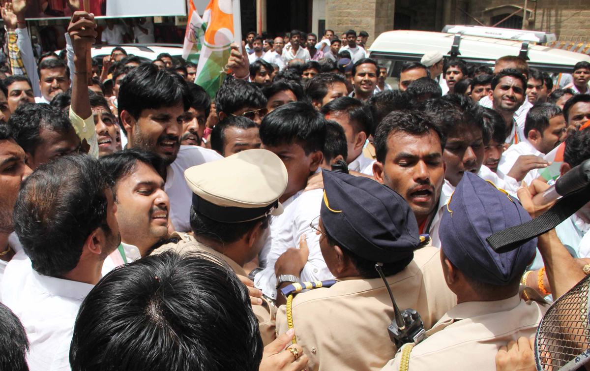 Maharashtra State Youth Congress Protest Rally from Azad Maidan to Mantralaya Mumbai.