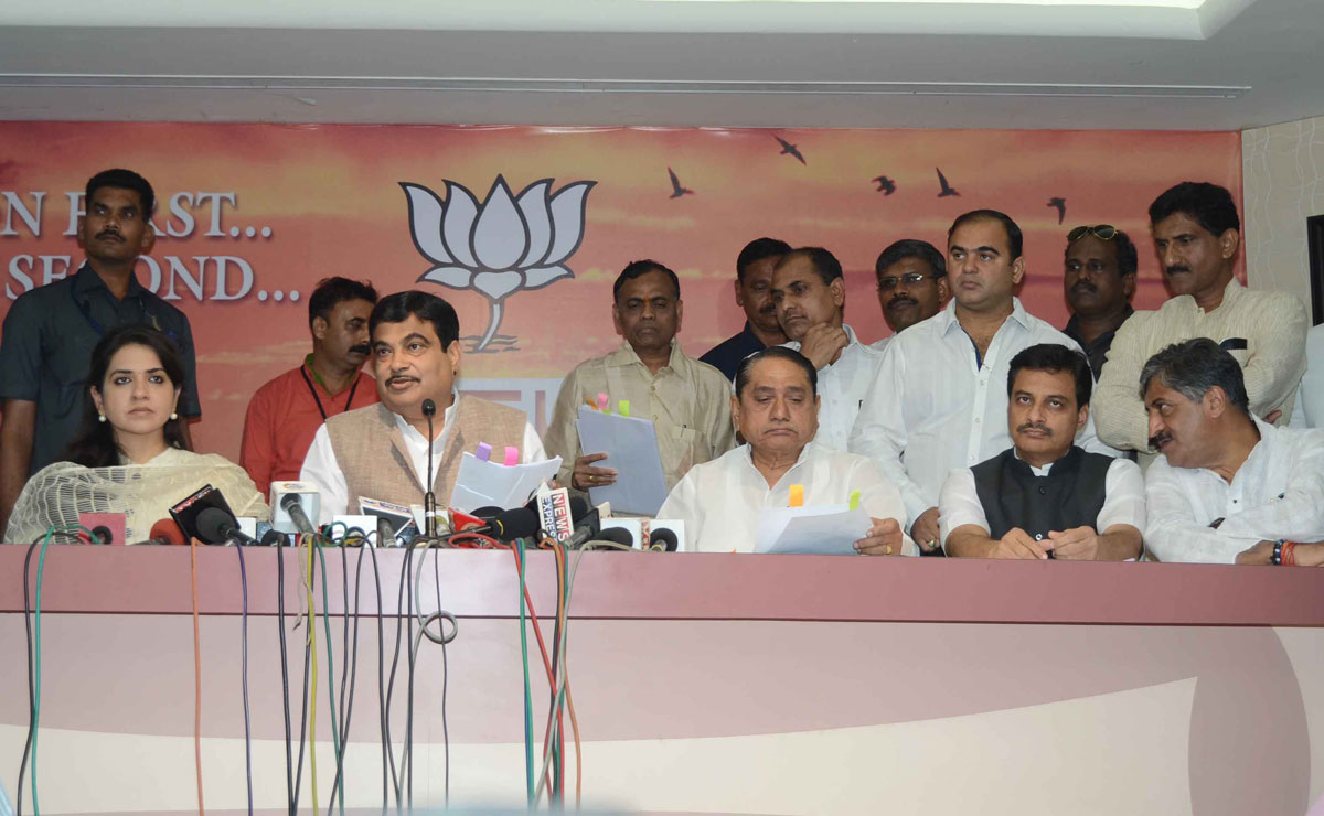 Central Minister Nitin Gadkari Press Conference at BJP Office Nariman Point.