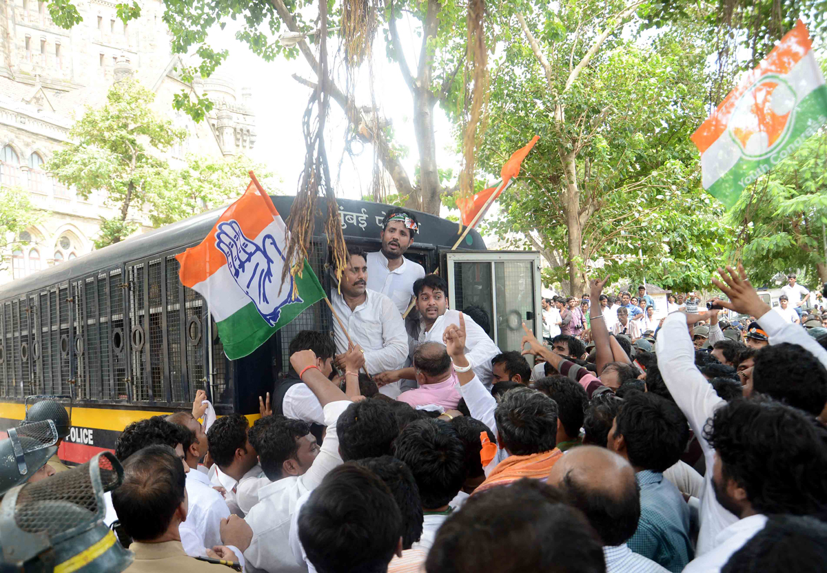 Maharashtra State Youth Congress Protest Rally from Azad Maidan to Mantralaya Mumbai.