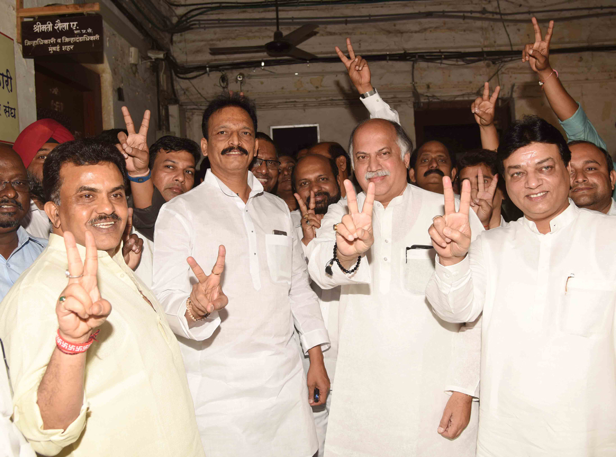 Congress Leader Bhai Jagtap Filed Nomination for Vidhan Parishad at Old Custom House.
