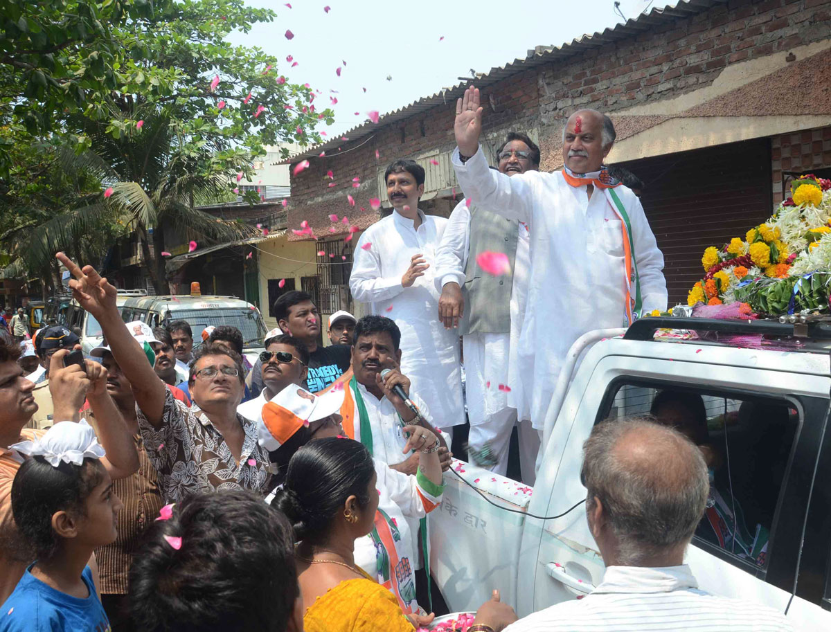 Election Campaign Rally & Padyatra of MP. Candidate Gurudas Kamat.