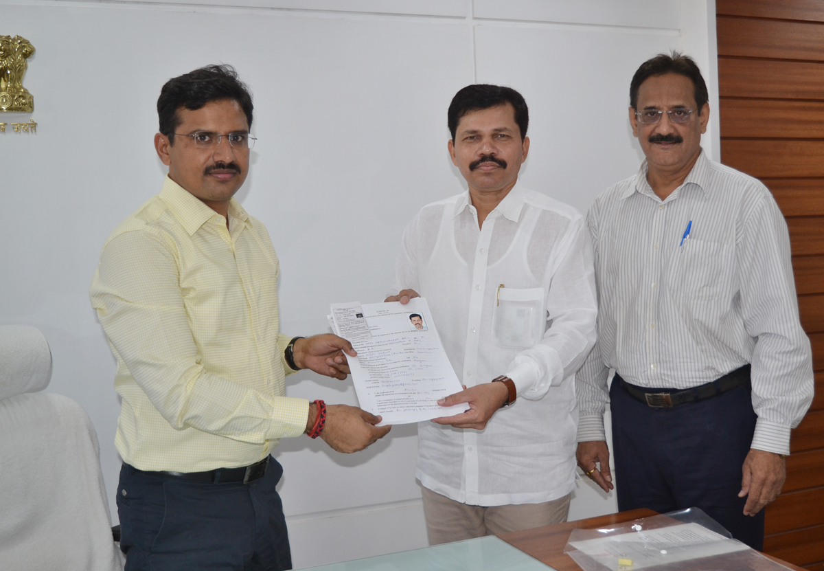MLA Kapil Patil at Bandra Administrative Office.