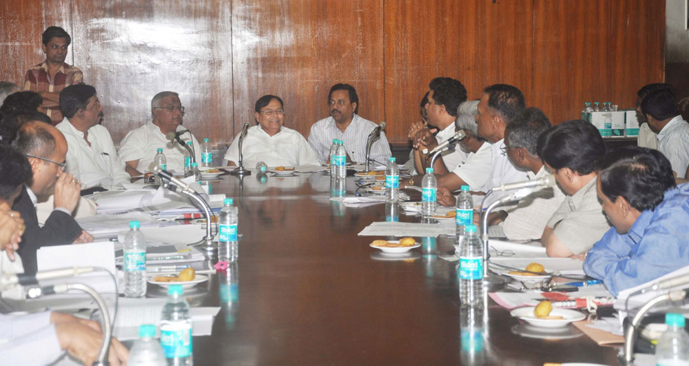 MINISTER'S MEETING AT MANTRALAYA.