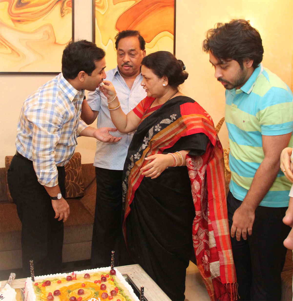 BIRTHDAY CELEBRATION OF SWABHIMAN SANGHATANA PRESIDENT & CONGRESS YUVA LEADER NITESH NARAYANRAO RANE IN MUMBAI.