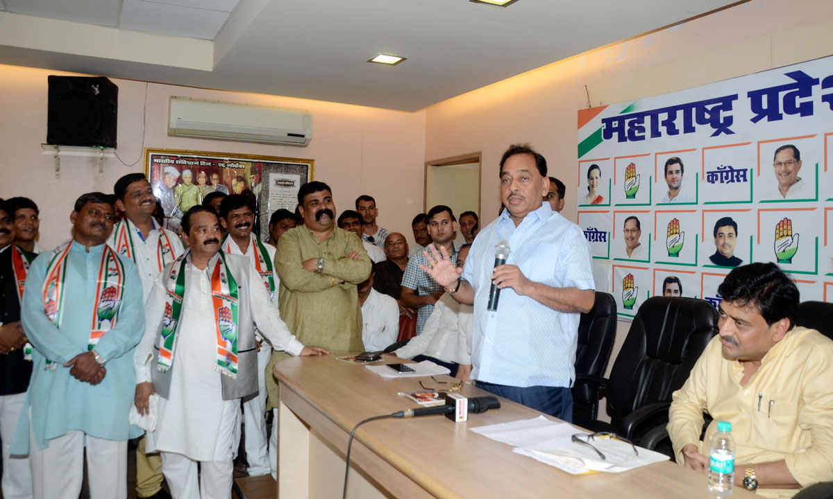 Congress Leaders Ashokrao Chavan & Narayanrao Rane at Gandhi Bhavan.