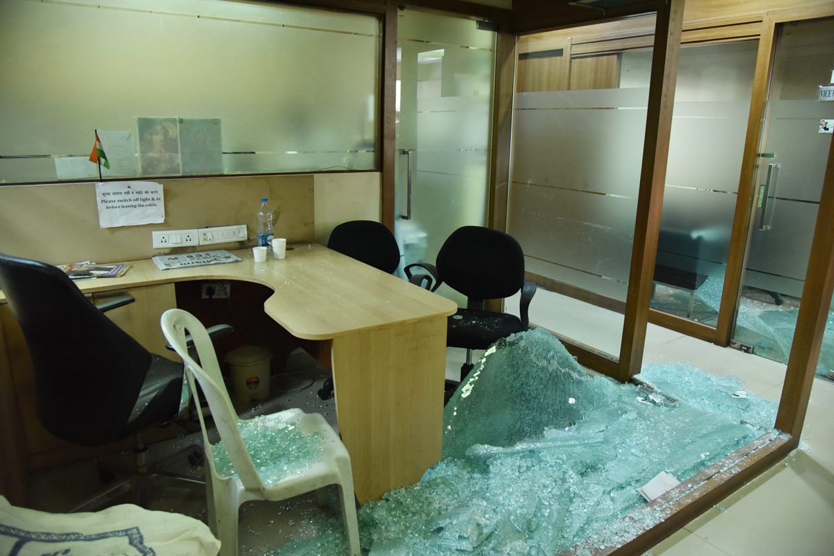 Attack on Mumbai Congress Office Rajiv Gandhi Bhavan by MNS Party Workers at Azad Maidan CST Mumbai.