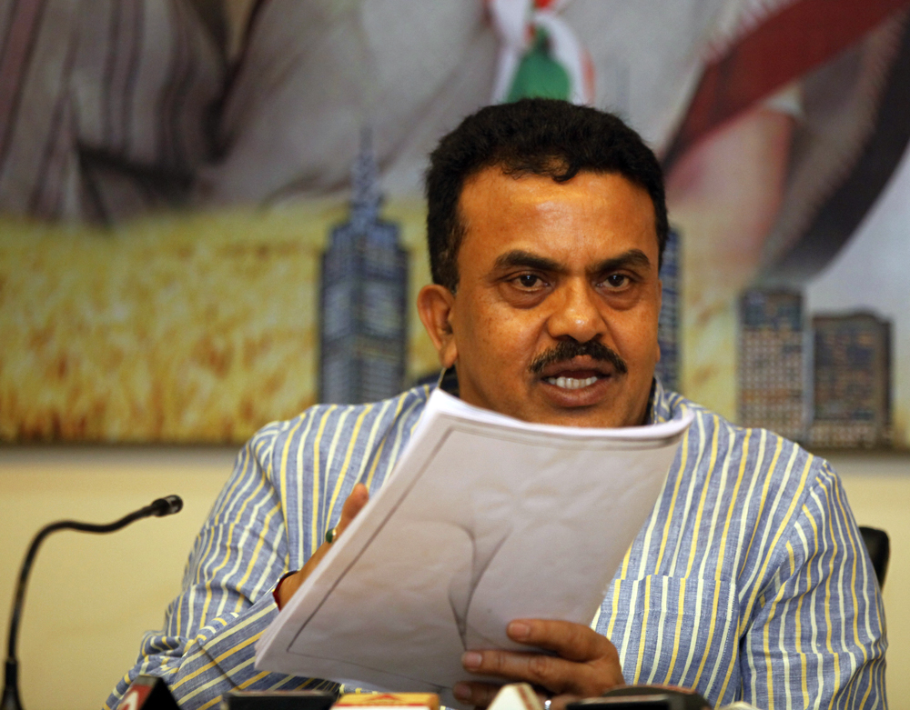 Mumbai Congress President Sanjay Nirupam Press Conference at Rajiv Gandhi Bhavan.
