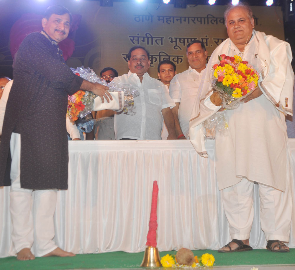 MINISTER NARAYANRAO RANE & MUMBAI CONGRESS PRESIDENT KRIPASAHNAKR SINGH IN THANE.