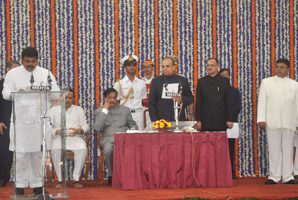 STATE MINISTER SACHIN BHAU AHIR TOOK OATH AT RAJBHAVAN MUMBAI.