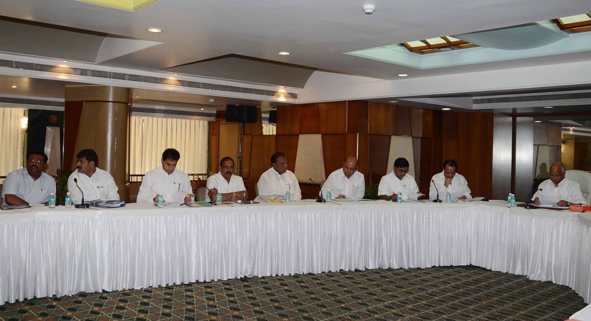 NCP LEADERS MEETS AT M.E.T. COLLEGE BANDRA.