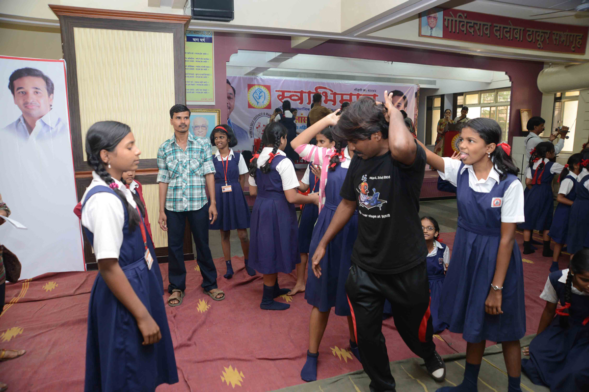 SWABHIMAAN SELF DEFENCE FOR WOMEN AWARNESS.